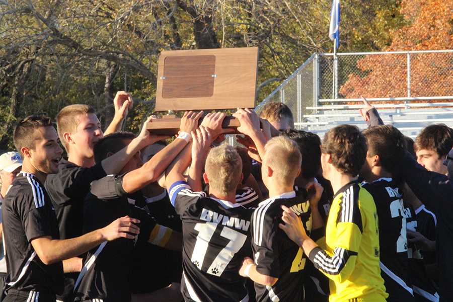 Boys+soccer+team+claims+6A+state+title