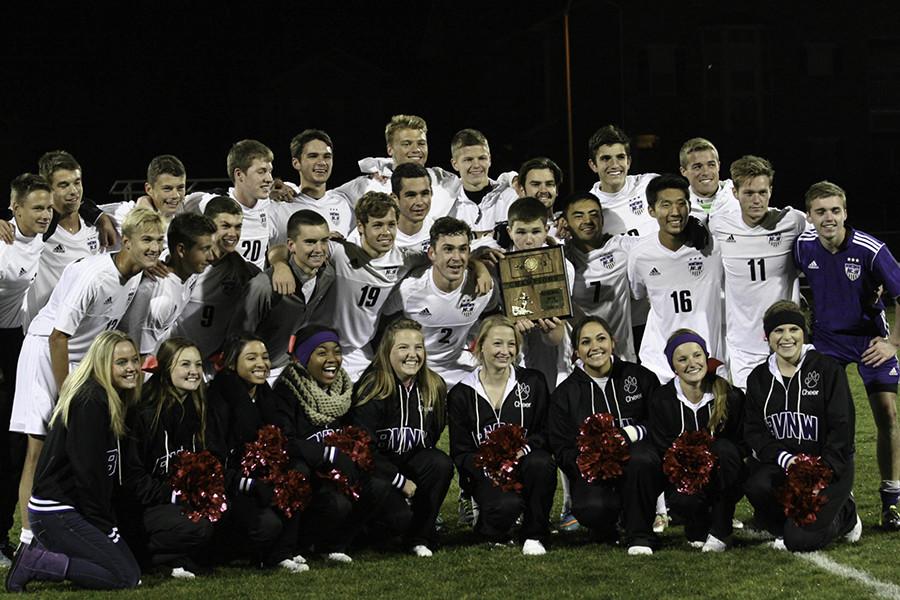 Boys+soccer+defeats+Olathe+South+in+regional+championship+game