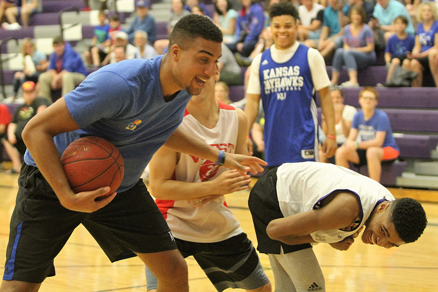 EKL all-stars tie KU barnstormers 90-90 in exhibition game