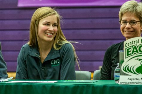 BVNW holds spring signing day ceremony