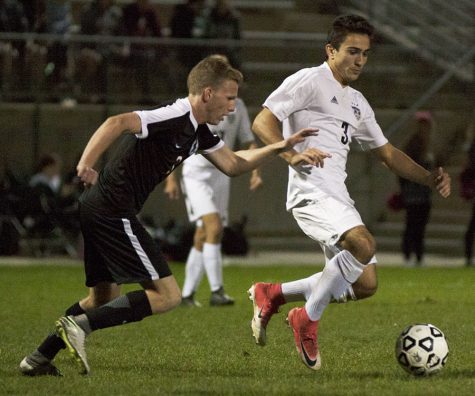 Boys soccer falls to undefeated BVSW, 2-1 on Senior Night