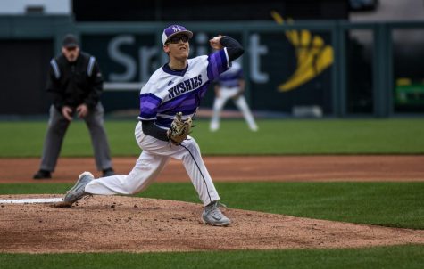 Duensing’s complete game propels Huskies past Eagles in 6-2 win