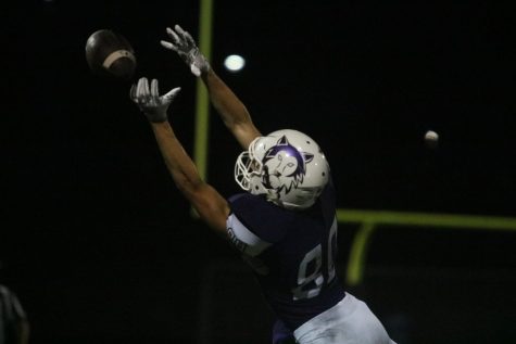 Late game interception derails a Husky comeback in 29-24 loss to Harrisonville