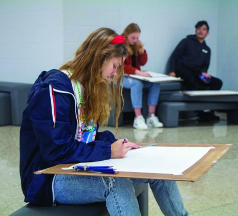 Northwest art teachers propose addition of AP art classes to Blue Valley curriculum