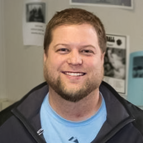 Aaron Ihm named new boys basketball coach