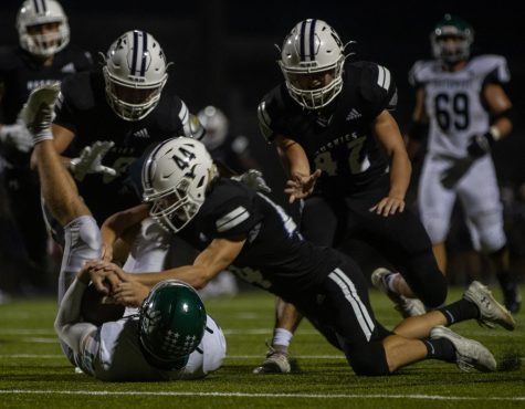 Huskies dominate in 2021 Homecoming game, defeating Blue Valley Southwest, 55-8