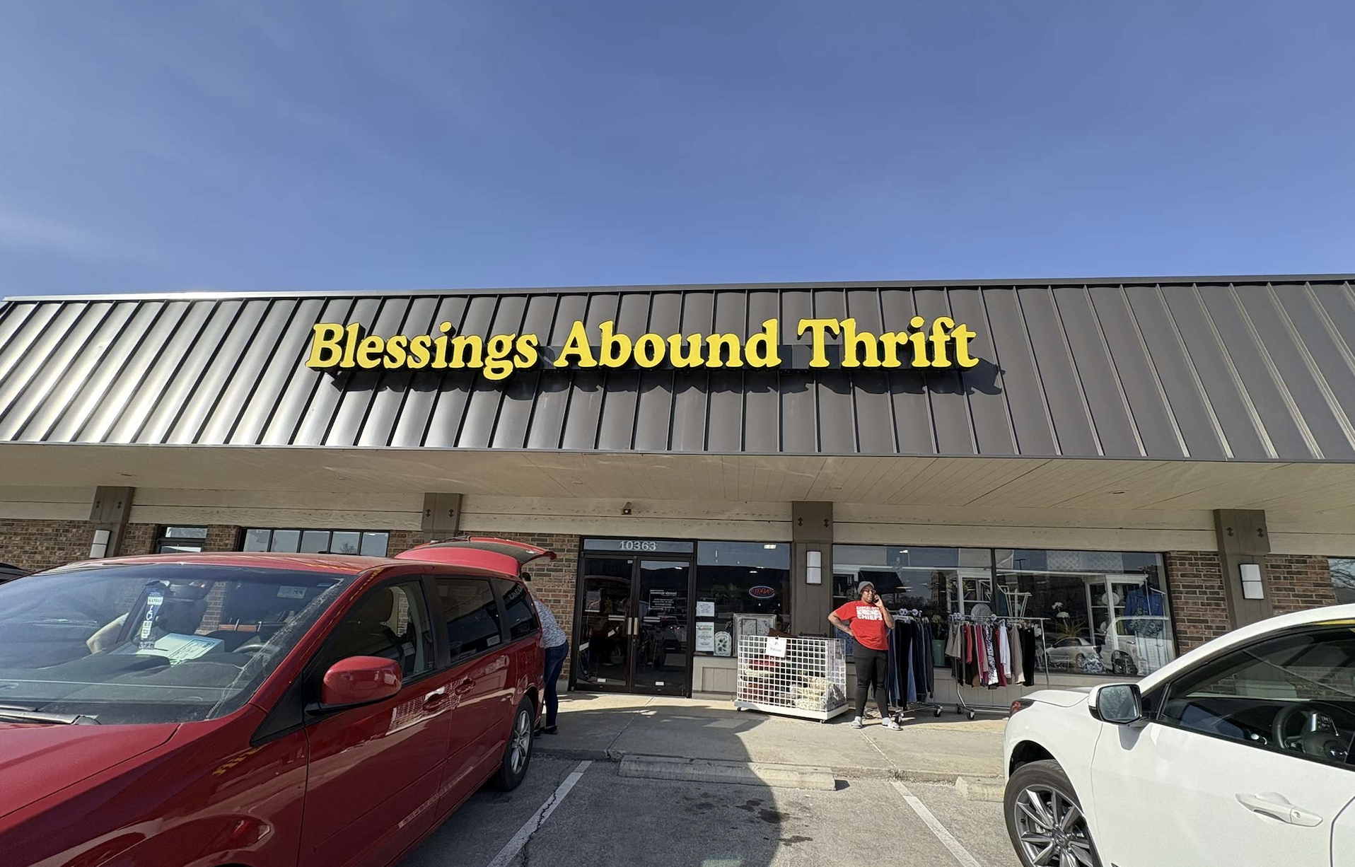 Blessings Abound, located on 103rd and Metcalf, earned a perfect 5/5 due to its in-store vibe and selection of not just clothes but also accessories.